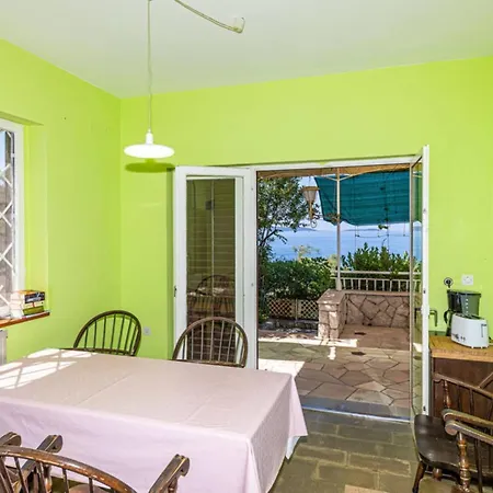 By The Sea With Terrace & Ocean Views On Iovo - Two Bedroom Vikendica *