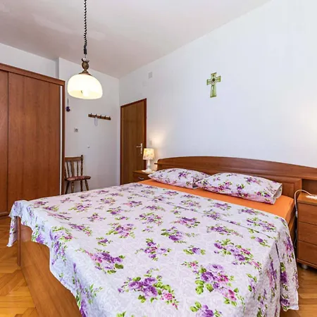 Vikendica By The Sea With Terrace & Ocean Views On Iovo - Two Bedroom *