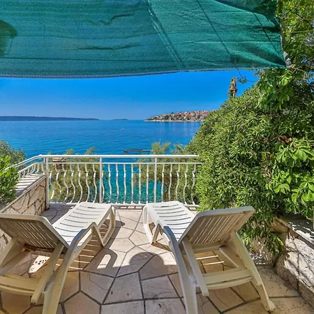 Vikendica By The Sea With Terrace & Ocean Views On Iovo - Two Bedroom Trogir